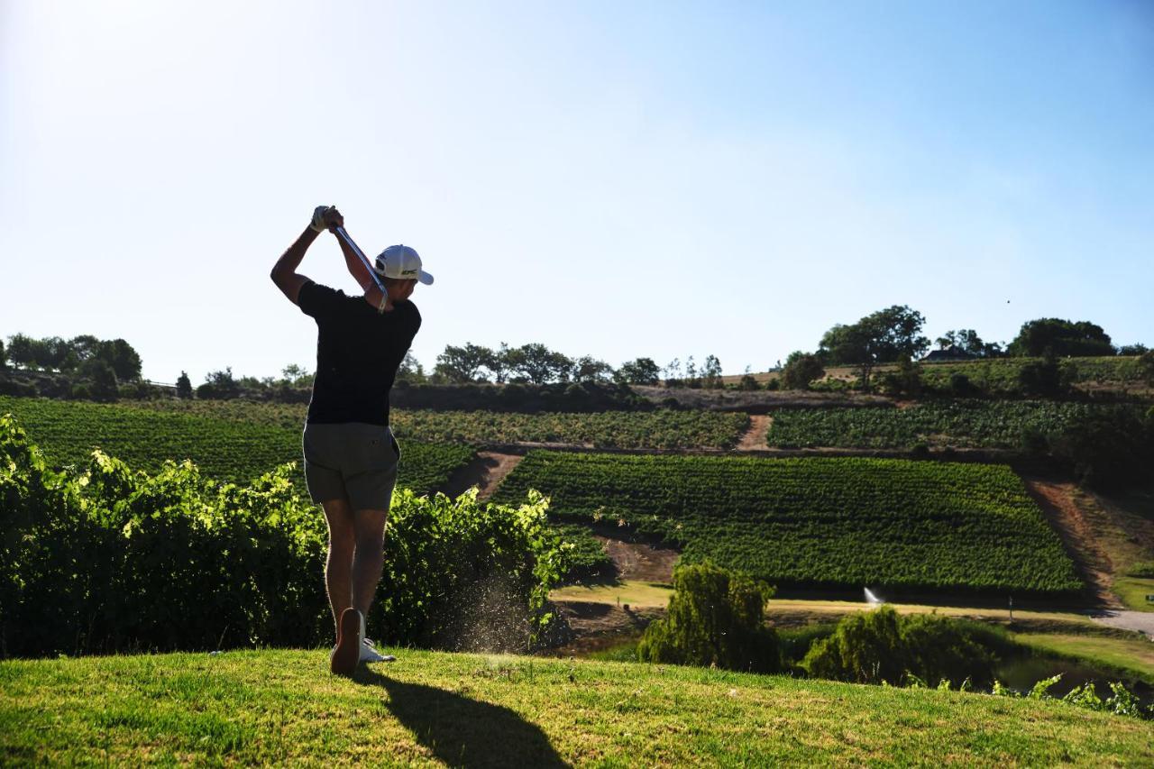 Alluvia Boutique Winery&Luxury Accommodation Stellenbosch Extérieur photo Golf course in the Rioja wine region